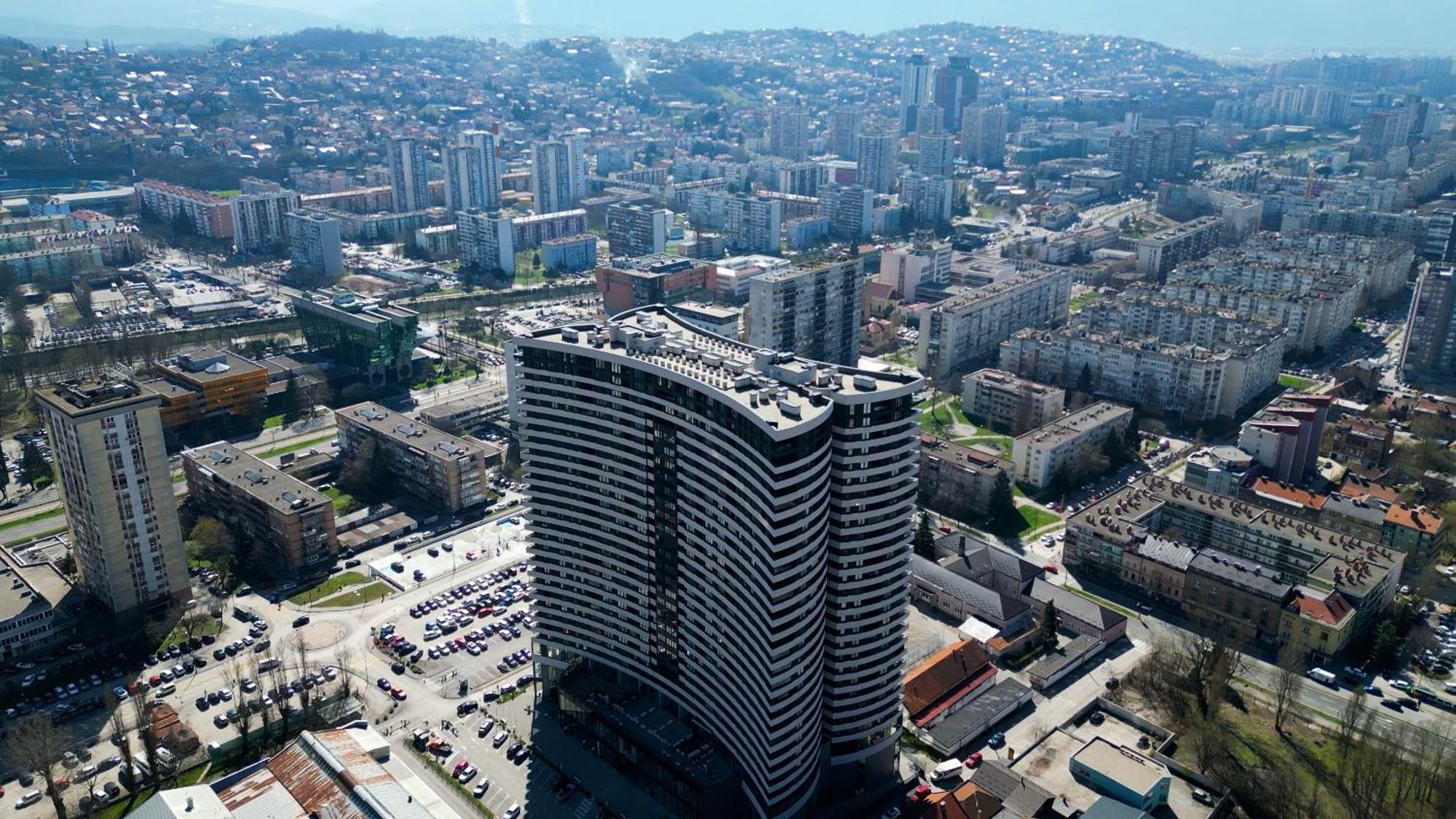 Luxury Tower-free Garage Apartment Sarajevo